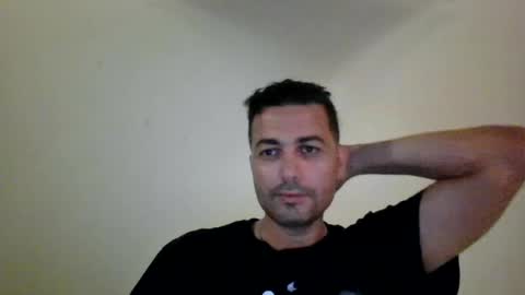 Snapshot of genteldevil chatting on June 14, 10:56 pm genteldevil online show from June 14, 10:56 pm