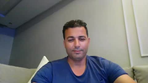 Snapshot of genteldevil chatting on June 25, 12:43 am genteldevil online show from June 25, 12:43 am