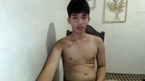 Snapshot of gentlemanlustx chatting on September 12, 2:28 pm Rayl online show from September 12, 2:28 pm