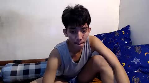 Rayl online show from March 23, 4:00 pm