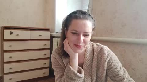 Tasha online show from February 6, 7:12 am