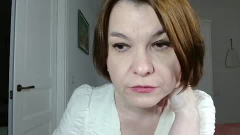Elena online show from June 10, 11:53 am