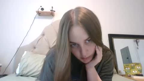 genzfucktoy online show from December 1, 7:52 pm