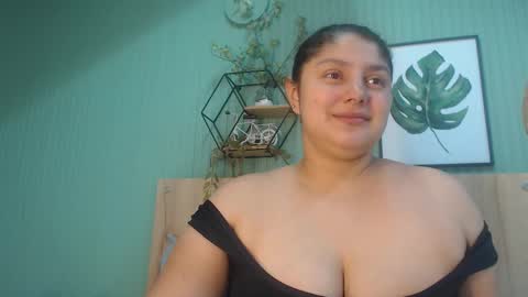 Snapshot of geo_jonnes25 chatting on November 30, 10:08 am Geo J online show from November 30, 10:08 am