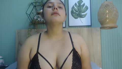 Snapshot of geo_jonnes25 chatting on December 5, 10:13 am Geo J online show from December 5, 10:13 am