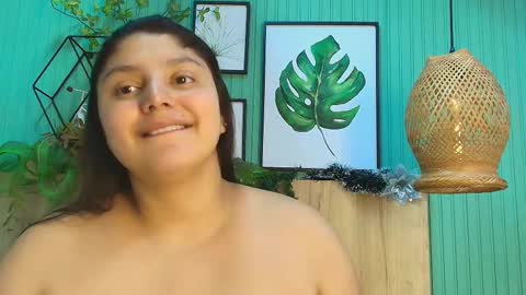 Snapshot of geo_jonnes25 chatting on December 14, 9:58 am Geo J online show from December 14, 9:58 am