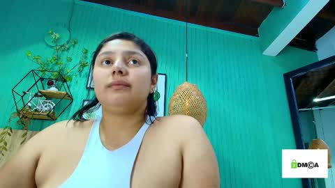 Snapshot of geo_jonnes25 chatting on April 1, 1:41 pm Geo J online show from April 1, 1:41 pm