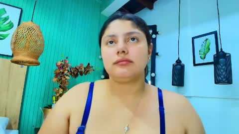 Snapshot of geo_jonnes25 chatting on May 16, 10:12 am Geo J online show from May 16, 10:12 am