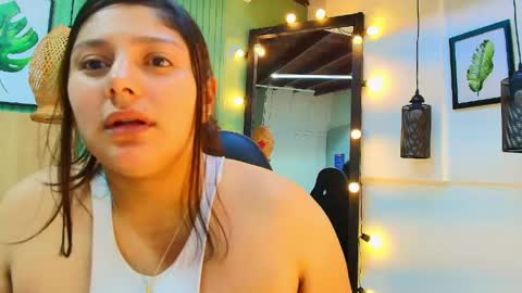 Snapshot of geo_jonnes25 chatting on June 3, 2:33 pm Geo J online show from June 3, 2:33 pm