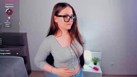 Julia online show from March 23, 6:12 pm