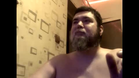 Snapshot of george84xxx chatting on April 3, 9:24 pm GeOOXXX online show from April 3, 9:24 pm