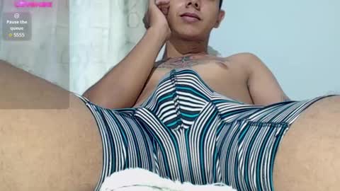 Snapshot of george_bigcock24cm chatting on February 8, 4:57 pm george_bigcock24cm online show from February 8, 4:57 pm