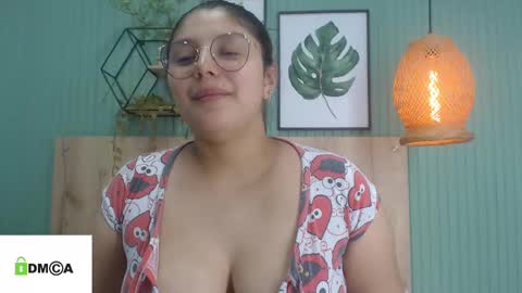 Snapshot of george_jonnes69 chatting on February 25, 12:55 pm Geo J online show from February 25, 12:55 pm