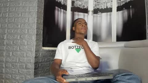 G E O R G E online show from October 30, 3:52 am