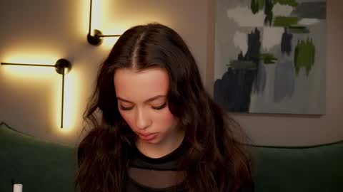 Snapshot of georgiamorandi chatting on December 13, 11:23 am georgiamorandi online show from December 13, 11:23 am