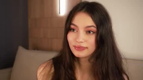 georgiamorandi online show from March 9, 9:02 am