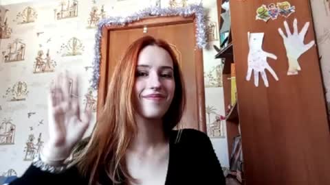 Snapshot of georgianahaeussler chatting on March 19, 9:24 am Ellie online show from March 19, 9:24 am