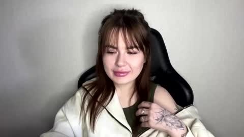 Amanda online show from February 4, 10:10 am