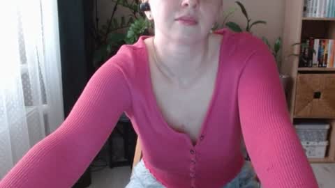 Melissa online show from February 14, 9:39 am