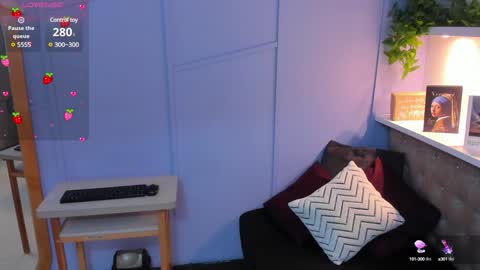 Snapshot of georgina_coule chatting on January 30, 12:06 pm Georgina Coule online show from January 30, 12:06 pm