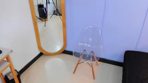 Snapshot of georgina_coule chatting on March 5, 12:11 pm Georgina Coule online show from March 5, 12:11 pm