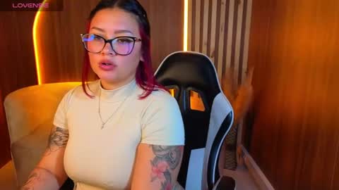 Snapshot of georgina_tx chatting on August 3, 8:12 pm Georgina online show from August 3, 8:12 pm