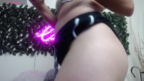 Snapshot of georginabianco chatting on January 11, 12:18 pm Georgi online show from January 11, 12:18 pm