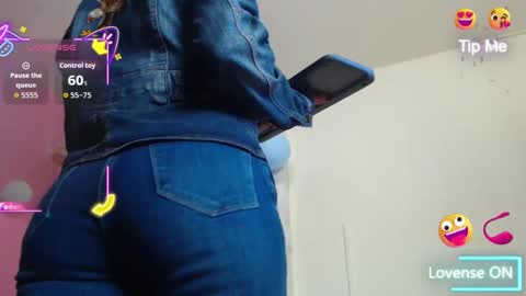 Snapshot of georginabianco chatting on September 29, 12:10 pm Georgi online show from September 29, 12:10 pm