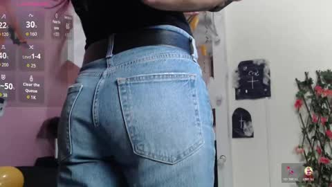 Snapshot of georginabianco chatting on October 23, 12:04 pm Georgi online show from October 23, 12:04 pm