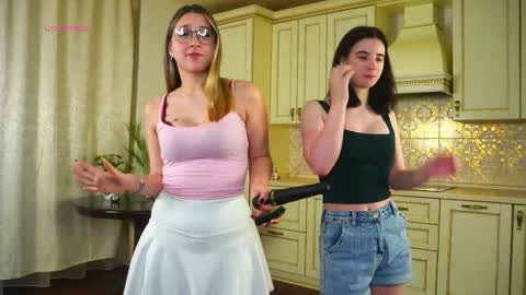 My name is Kelly online show from November 10, 3:38 am