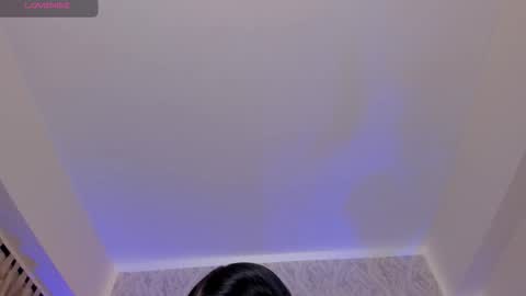 Kendal  online show from October 24, 3:08 pm