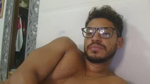 geovannygarrido91 online show from November 2, 9:28 pm