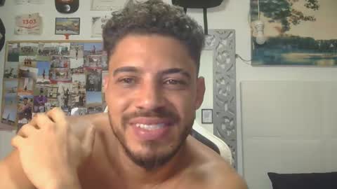 geovannygarrido91 online show from February 2, 9:02 pm