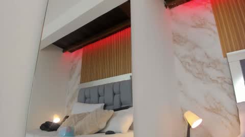 Snapshot of gerald_withe chatting on December 16, 12:43 pm Gerald Withe online show from December 16, 12:43 pm