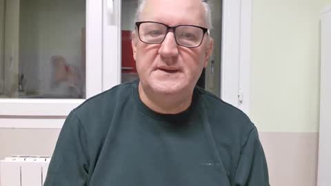 Snapshot of gerardlp131313 chatting on November 2, 7:38 pm gerardlp131313 online show from November 2, 7:38 pm