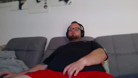 Phil online show from July 18, 8:51 am