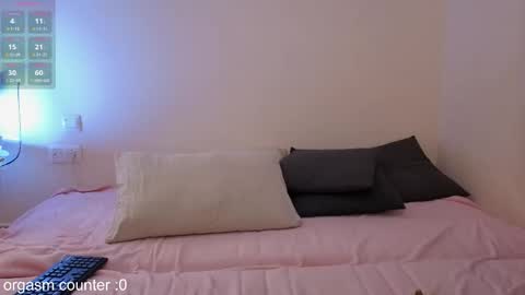 Snapshot of germangirl1996 chatting on November 20, 5:01 pm Nadine online show from November 20, 5:01 pm