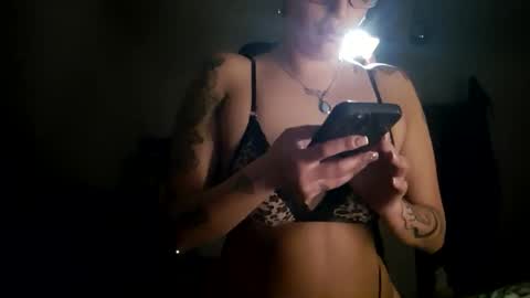 Snapshot of germanking1991 chatting on January 24, 2:49 am A A online show from January 24, 2:49 am