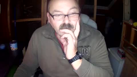 germany_50 online show from November 15, 8:05 pm