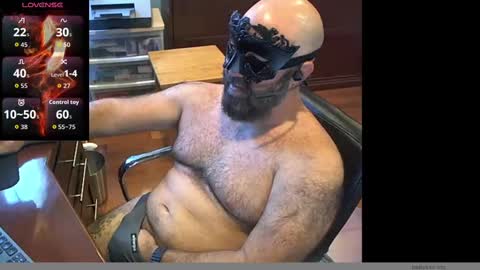 Snapshot of geronimo_431 chatting on October 6, 5:21 pm Daddy Jokes online show from October 6, 5:21 pm
