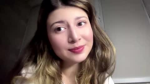 Snapshot of gertudewinfough chatting on December 1, 4:12 pm Diana online show from December 1, 4:12 pm