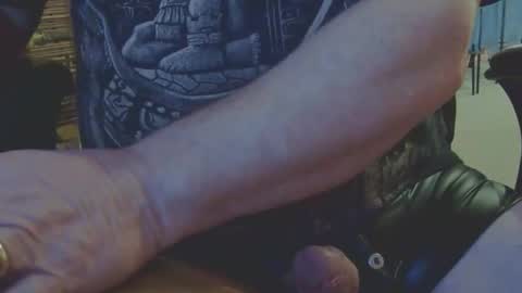 Snapshot of geterdone69mmm chatting on February 11, 1:38 pm geterdone69mmm online show from February 11, 1:38 pm