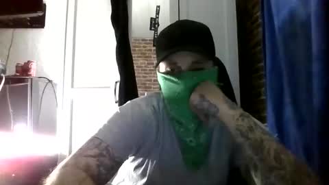 getithititnsplit online show from December 15, 5:17 pm