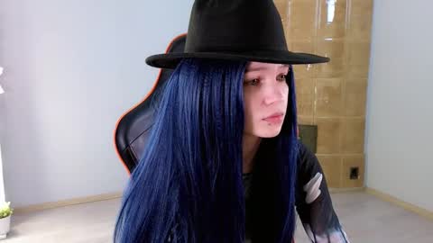 Snapshot of gg_viper chatting on March 18, 9:18 pm gg_viper online show from March 18, 9:18 pm