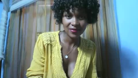 Snapshot of gggloria chatting on November 17, 6:41 am gggloria online show from November 17, 6:41 am