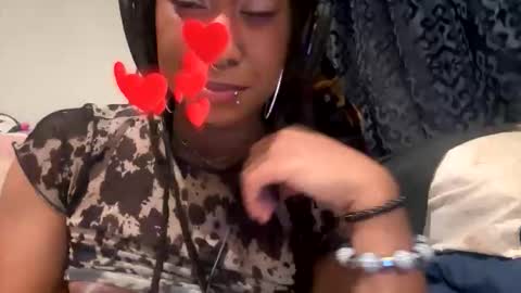 Snapshot of ghastgirlt_t chatting on October 25, 6:32 am ghastgirlt_t online show from October 25, 6:32 am