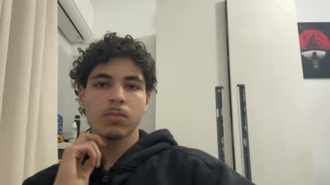 Snapshot of ghilassss chatting on March 14, 1:49 pm ghilassss online show from March 14, 1:49 pm