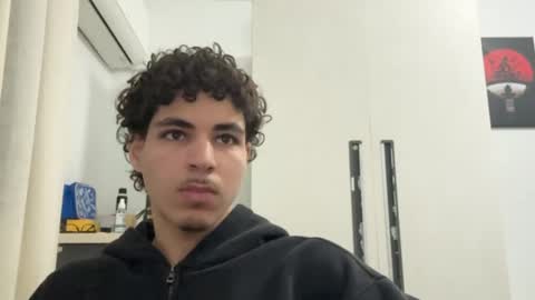 Snapshot of ghilassss chatting on March 16, 12:31 pm ghilassss online show from March 16, 12:31 pm