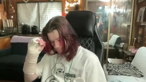 Snapshot of ghostboygbc chatting on March 18, 4:15 am ghostboygbc online show from March 18, 4:15 am