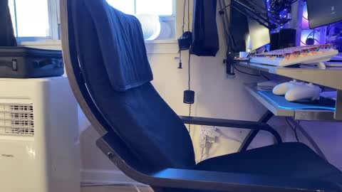 Snapshot of ghostdaddy9 chatting on November 23, 3:23 pm big boy ghost face online show from November 23, 3:23 pm